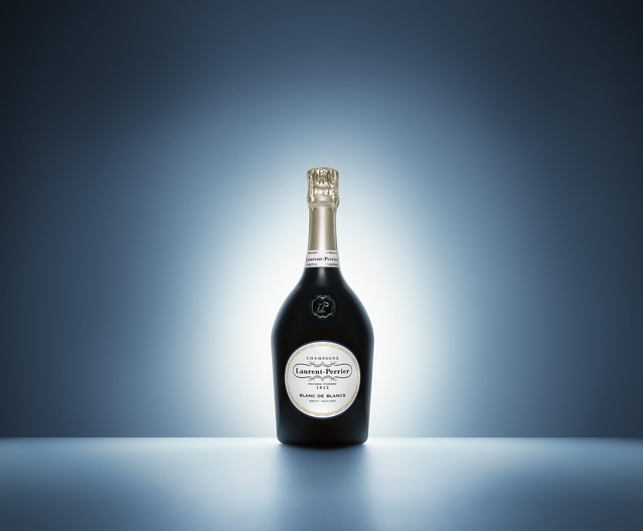Champagne Laurent-Perrier Cuvée Rosé Brut und Champagne Blanc de Blancs in Holzkiste - limitierte Auflage