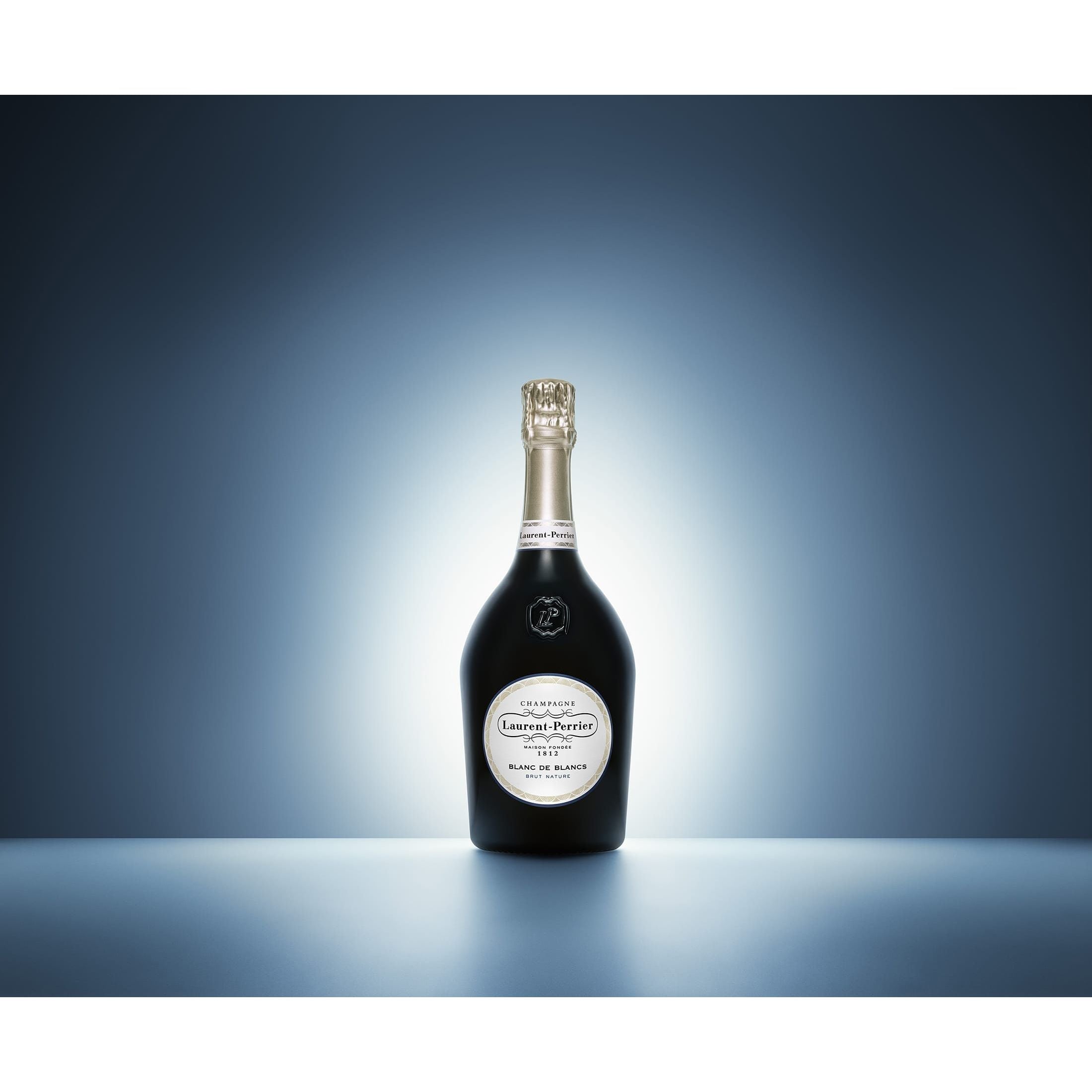 Champagne Laurent-Perrier Cuvée Rosé Brut und Champagne Blanc de Blancs in Holzkiste - limitierte Auflage