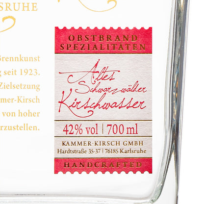 Altes Schwarzwälder Kirschwasser - Obstbrand - Destillerie Kammer-Kirsch